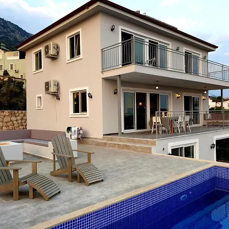 Villa Kas'da Muhtesem Manzarali *