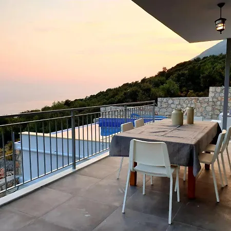 Villa Kas'da Muhtesem Manzarali *